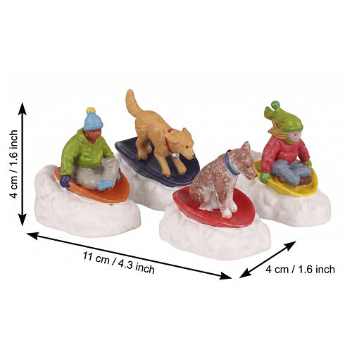 Dog Snow Saucer Fun set 4 pièces figurine Lemax Vail Village 4x11x4 cm - 22121 2