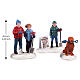 Neighborhood Snow Shovelers set 3 pezzi statuina Lemax Vail Village 6x13x4cm - 62623 s2