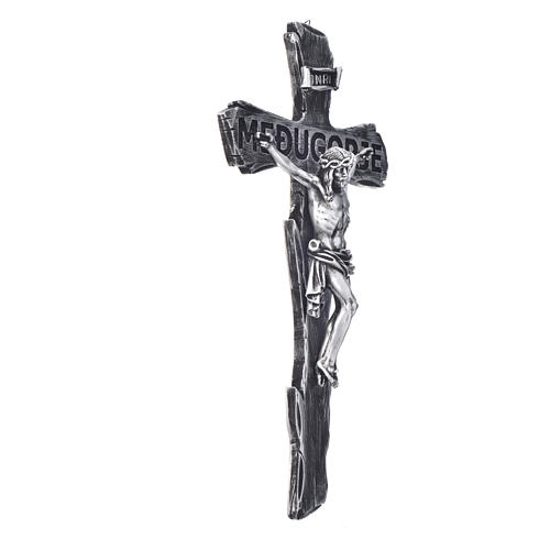Crucifix, Medjugorje in resin and body in metal 44x24cm 3