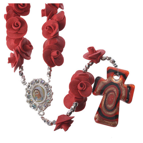 Różaniec Medziugorie czerwone róże krzyż szkło z Murano 1