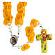 Rosario Medjugorje rose gialle croce vetro Murano s1