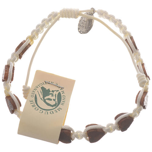 Medjugorje bracelet heart shaped in olive wood white 1
