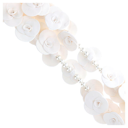 Headboard Medjugorje rosary with white roses 3