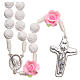 Chapelet Medjugorje petites roses blanches s1