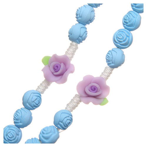 Rosenkranz aus Medjugorje mit hellblauen Perlen in Rosenform 3