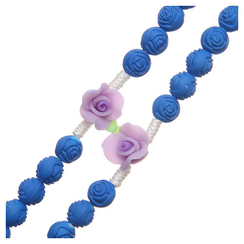 Rosenkranz aus Medjugorje mit blauen Perlen in Rosenform 3