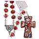 Rosenkranz aus Medjugorje, Kreuz aus Muranoglas in verschiedenen Rottönen s1