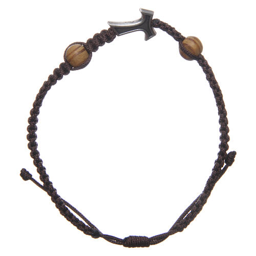 Armband Medjugorje mit Taukreuz und 2 Perlen aus braunem Seil 1