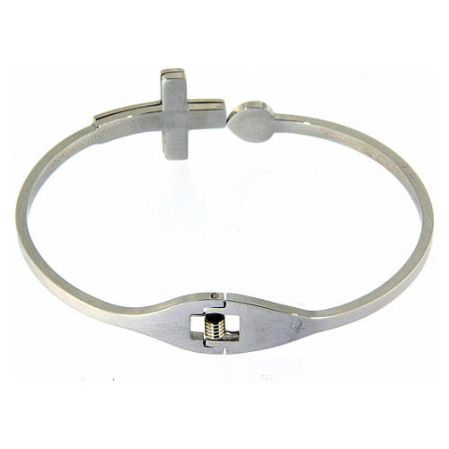 Medjugorje bracelet with white cross, rhinestones and spring opening 3