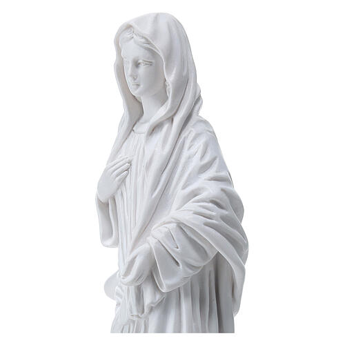 Estatua Virgen de Medjugorje 20 cm polvo de mármol blanco 2