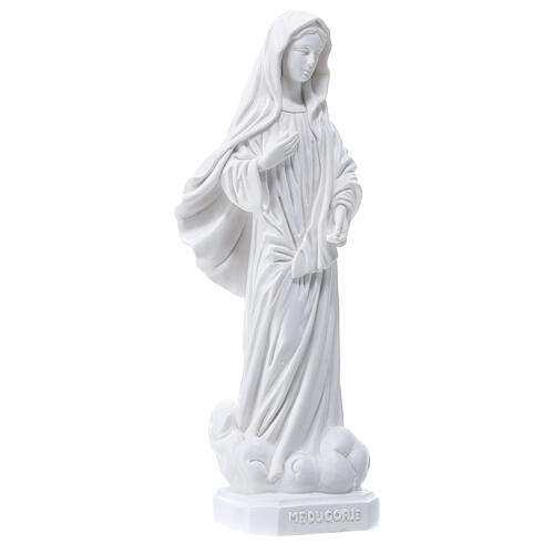 Estatua Virgen de Medjugorje 20 cm polvo de mármol blanco 4