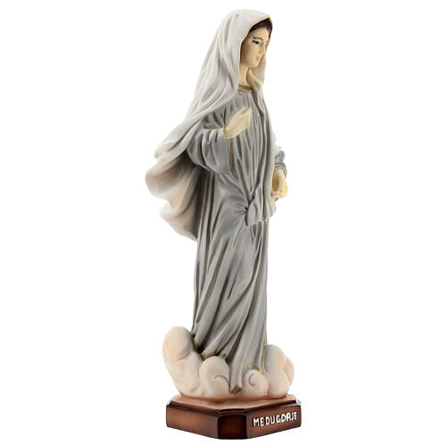 Imagem Nossa Senhora de Medjugorje Rainha da Paz pó de mármore túnica cinzenta 21 cm 4
