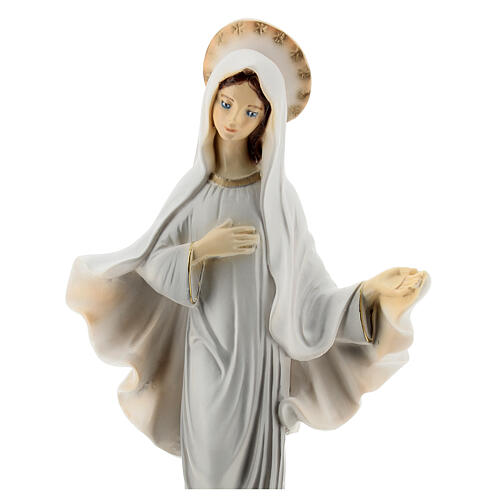 Virgen de Medjugorje pintada polvo de mármol 30 cm EXTERIOR 2