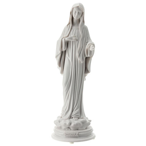 Imagem Nossa Senhora de Medjugorje Rainha da Paz pó de mármore branco 27x9 cm PARA EXTERIOR 1