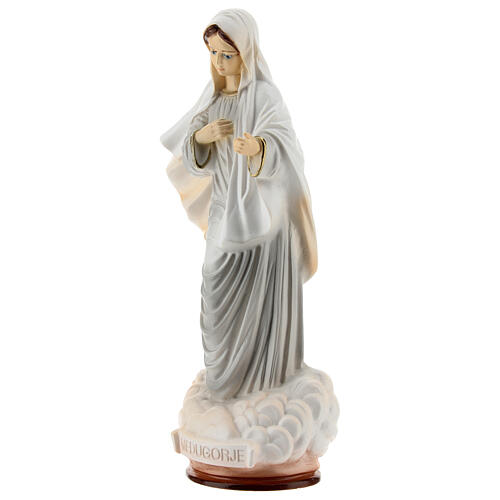 Imagem Nossa Senhora de Medjugorje túnica cinzenta e nuvem pó de mármore pintado à mão 19x8,5 cm 3