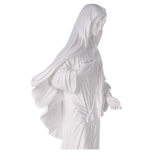 Nossa Senhora de Medjugorje com igreja imagem pó de mármore branco 90 cm PARA EXTERIOR 5
