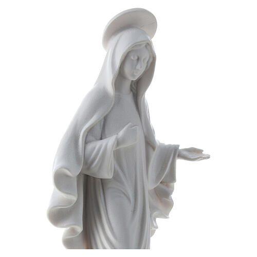 Nossa Senhora de Medjugorje pó de mármore branco 15 cm 2