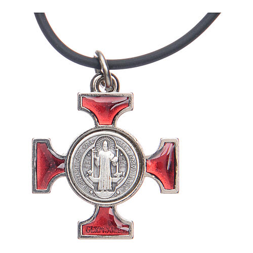 Collier croix celtique St Benoit rouge 2.5x2.5 2