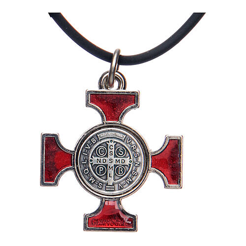 Collier croix celtique St Benoit rouge 2.5x2.5 4