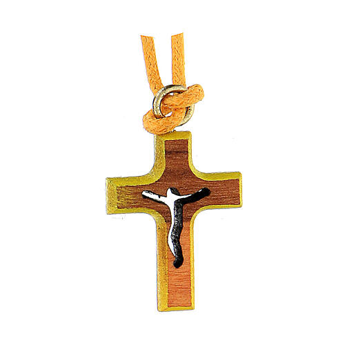 Cruz amarela madeira de oliveira com corda 2 cm 3