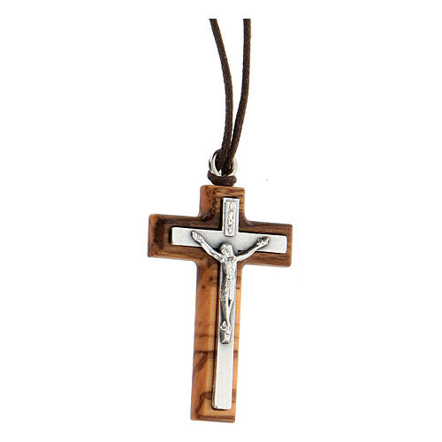 Pendentif crucifix argenté 2