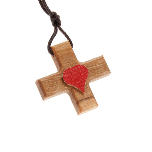 Greek cross pendant in olive wood with heart 1
