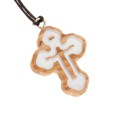 Trefoil cross pendant - white 1