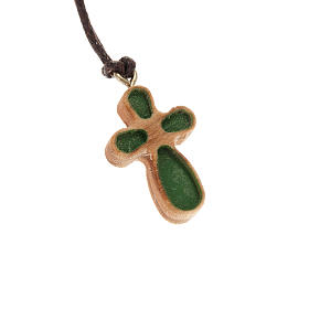 Croix stylisée verte bois d'olivier