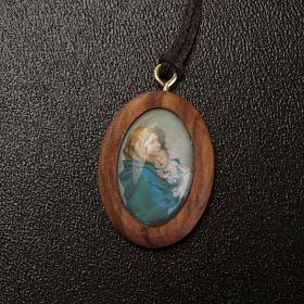 Olive pendant, oval with Ferruzzi's Madonna