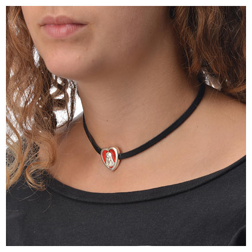 Choker necklace in black leather, Virgin Mary pendant red enamel 3