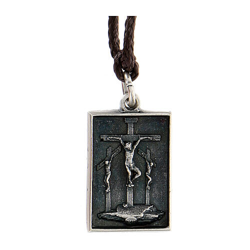 Medalik Dwunasta Stacja Droga Krzyżowa, stop metali pokryty srebrem, Jezus umiera na krzyżu, Via Dolorosa 1