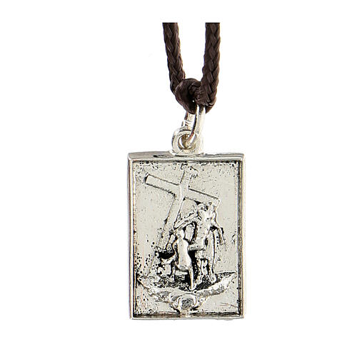 Medaille, Kreuzweg, dreizehnte Station der Via Dolorosa, versilberte Legierung 1