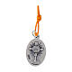 Collar con colgante Carlo Acutis cuerda naranja s3