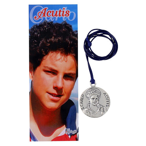 Collana ciondolo Carlo Acutis 30 mm con filo blu 1