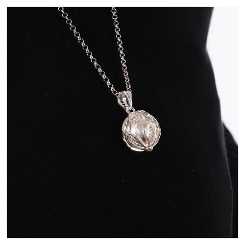 Llamador de ángeles flor 8 pétalos plata 925 4