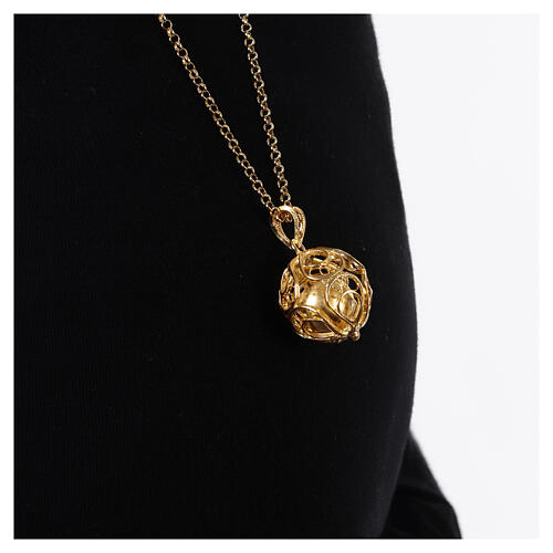 Colar bola chama-anjos dourado arabescos prata 800 4