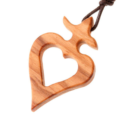 Heart shaped pendant with olive wood cross 1