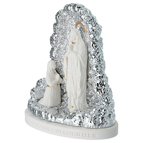 Virgen de Lourdes con cueva plateada base ovalada 14x12 cm 2