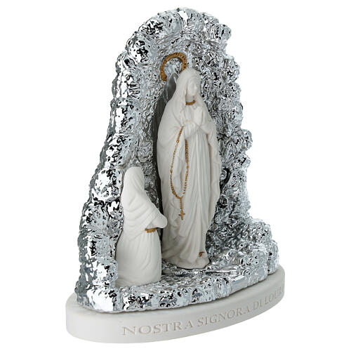 Virgen de Lourdes con cueva plateada base ovalada 14x12 cm 3
