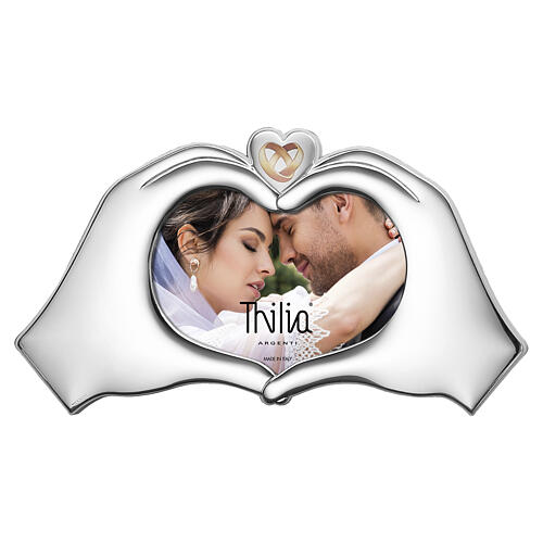 Cornice Thilia 15x30cm mani a cuore con simbolo intrecciato dorato 1