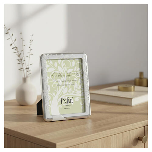 Portarretrato Thilia 15x10 cm con motivo Árbol de la Vida grabado y borde plateado 2