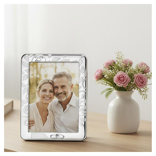 Portarretrato Thilia 24x18 cm bodas plata hojas grabadas alianzas superpuestas 2