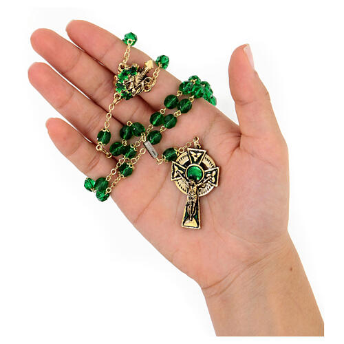 Ghirelli rosary, Saint Patrick green glass 7mm 7