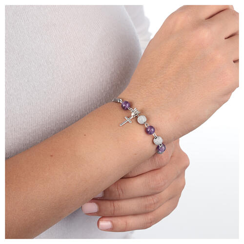 Ghirelli bracelet of amethyst and bright silver with cross-shaped pendant 2