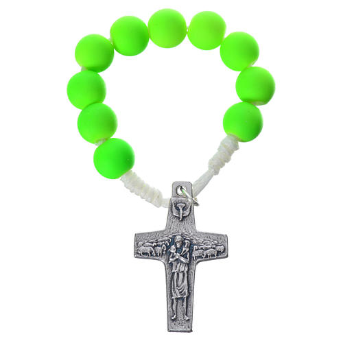 Rosenkranz-Zehner aus grünem Fimo Papst Franziskus 1