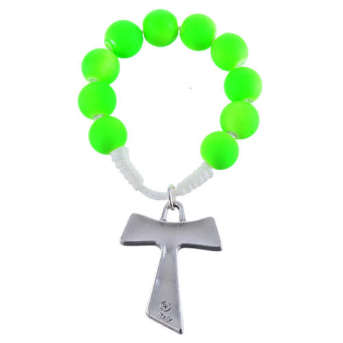 Rosenkranz-Zehner aus grünem Fimo mit Tau-Kreuz 2
