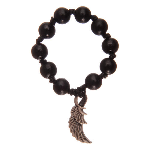 Single decade rosary with black wooden grains and angel's wing 1