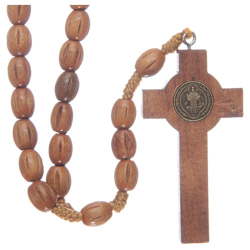 Chapelet avec grains en bois et croix St Benoît 2