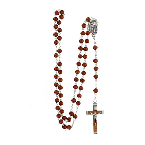 Rosenkranz mit braunen Holzperlen und einem Kreuz, 6 mm