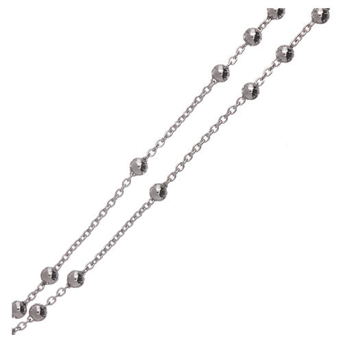 Halskette von AMEN mit kleinen Perlen aus Bronze und Kreuzanhänger Silber, 4 mm 3